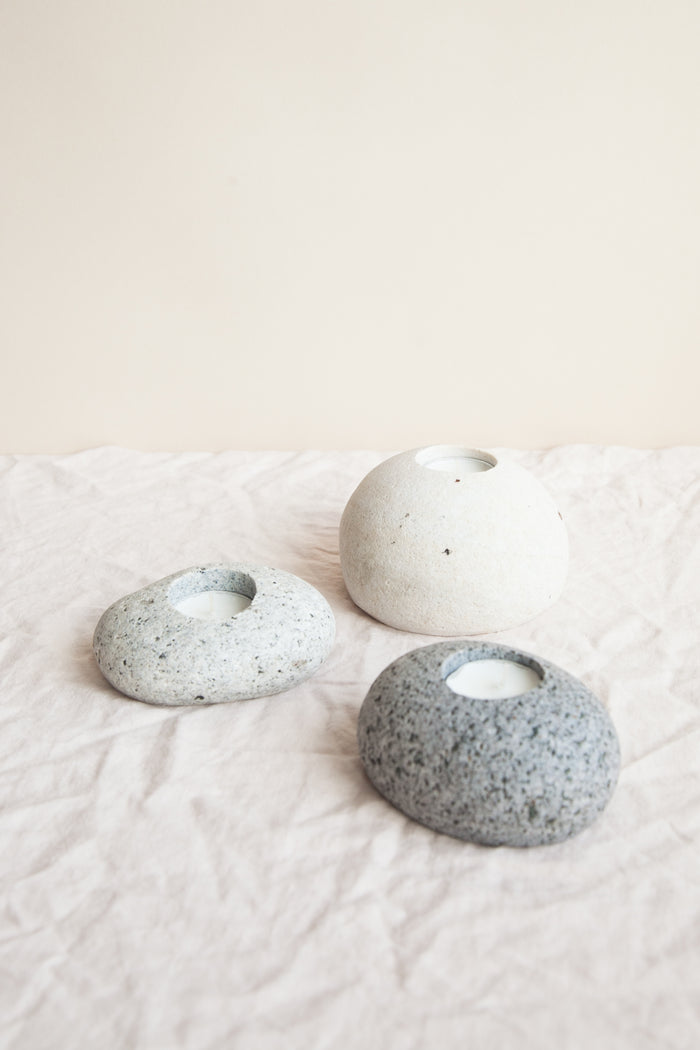 Beach Stone Tea Light