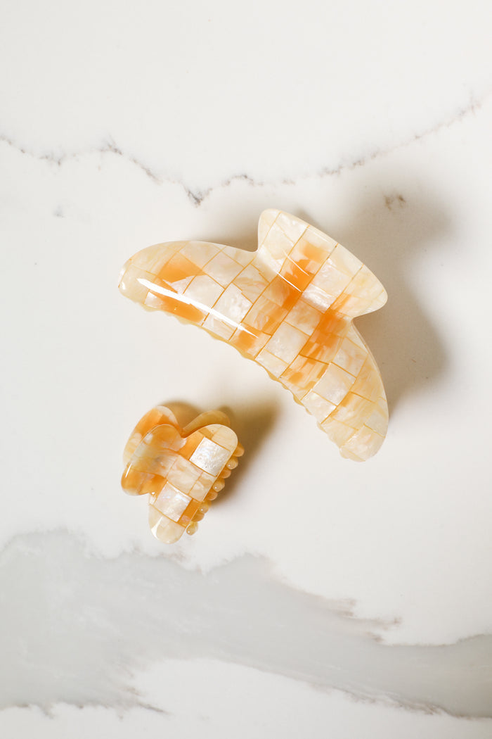 Checkered Sea Shell Hair Clip