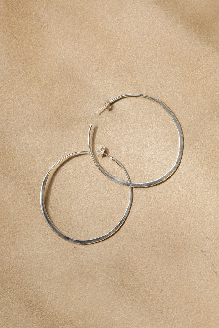 Lasso Earrings - Silver