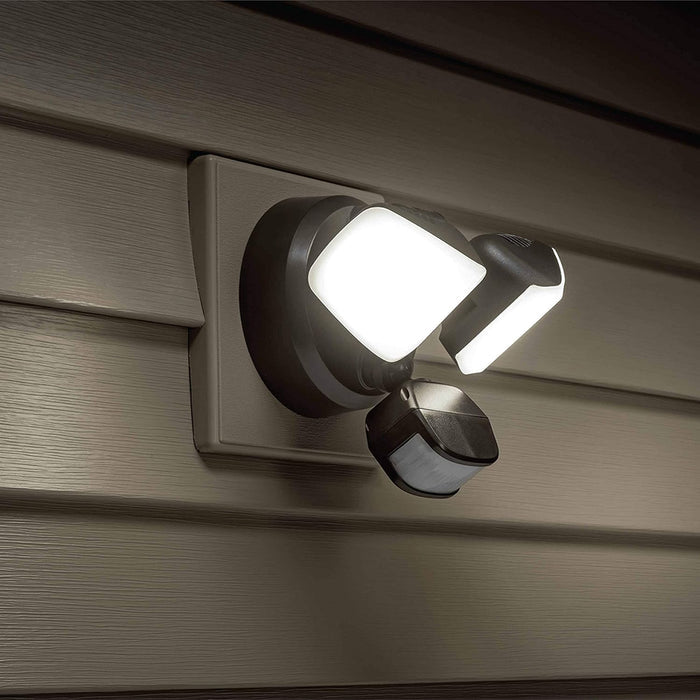 Mr Beams Wired Pro 2-Head Outdoor Motion Sensing LED Security Light, 2700 Lumens, Bronze