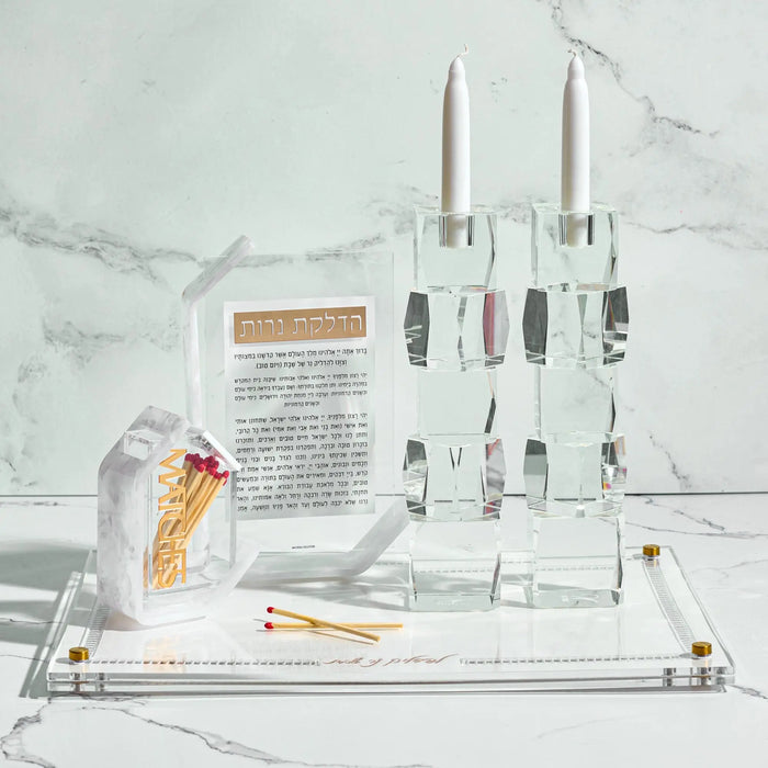 Pearlstone Hadlokas Neiros tabletop lucite card with pearl marble base and white candle holders for Shabbat observance