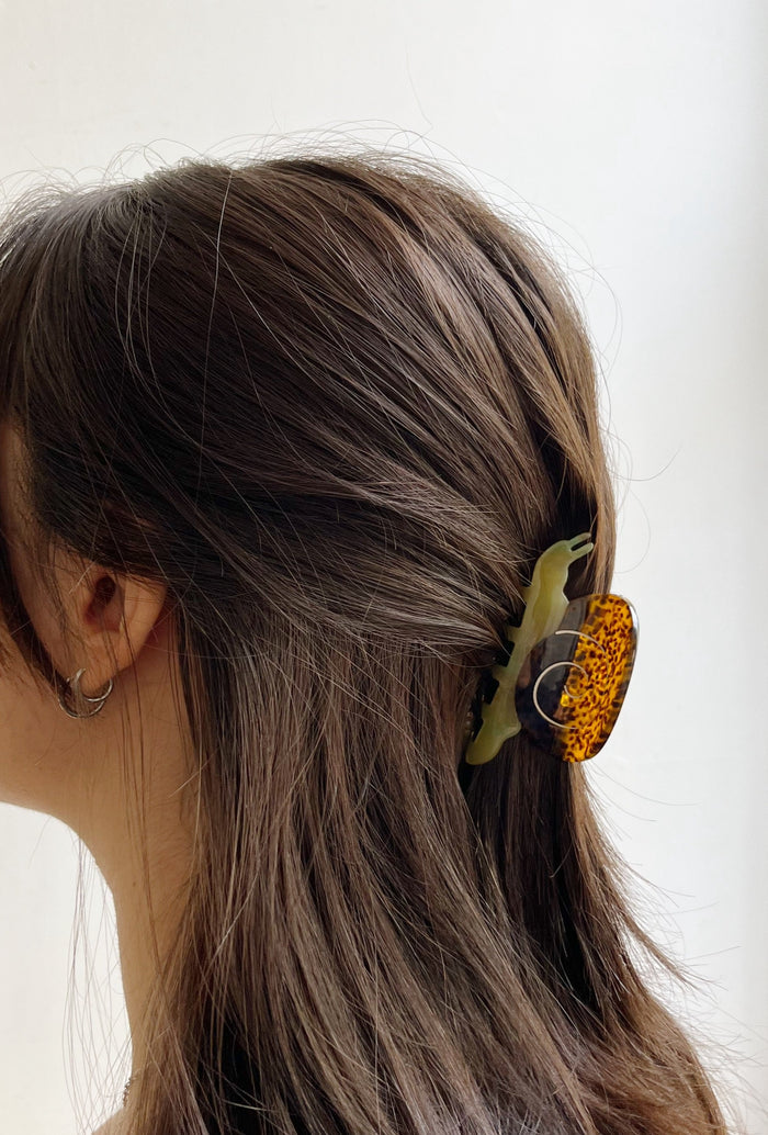 Snail Hair Claw